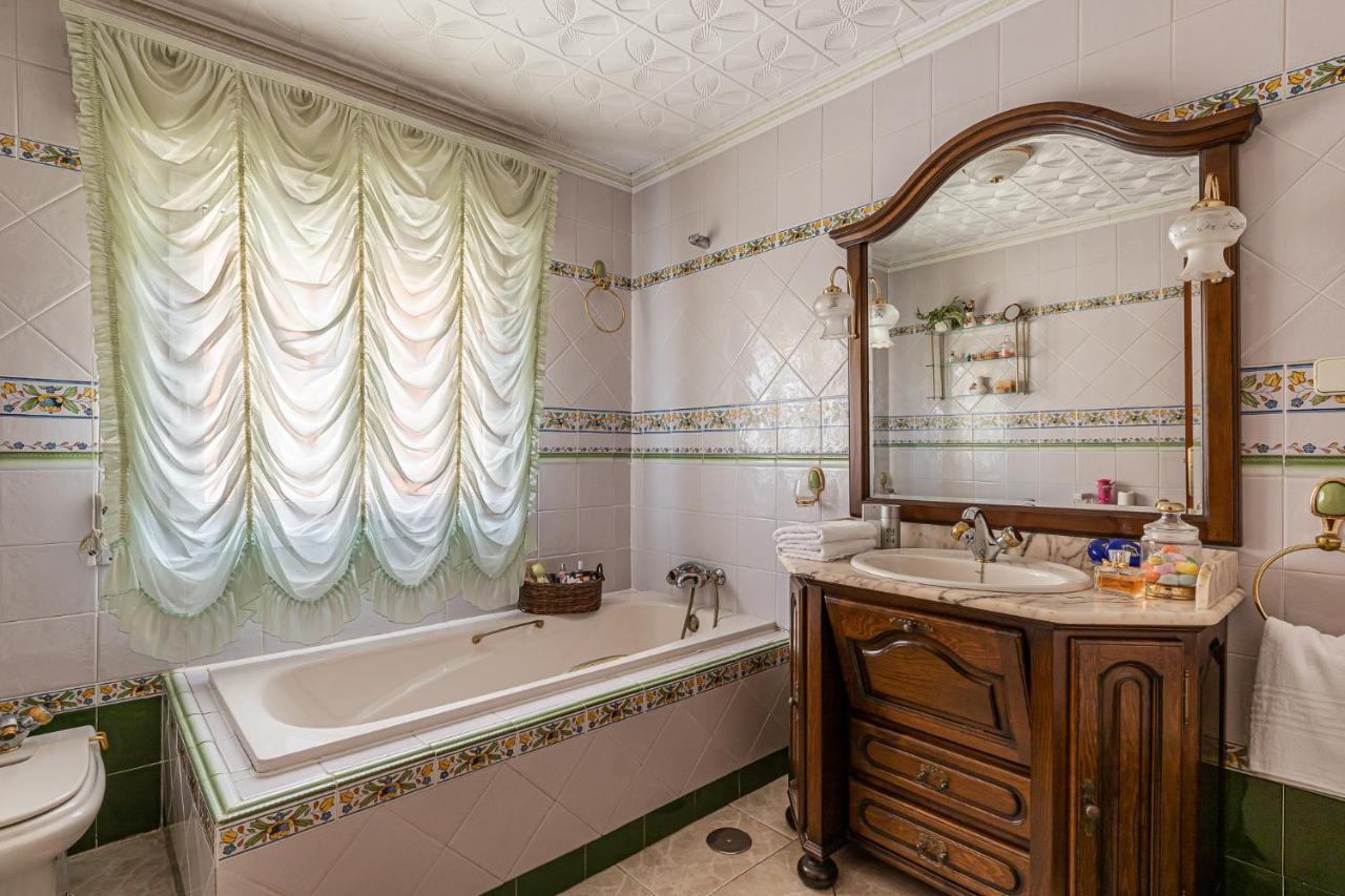 Waou Deluxe Cottage Titulcia Buitenkant foto